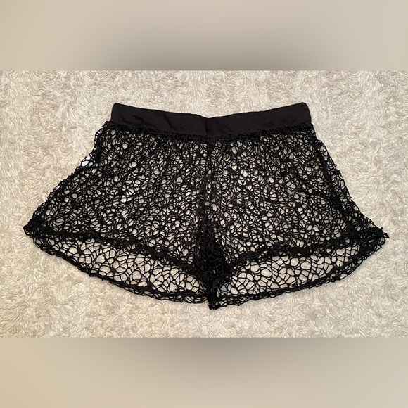 Black Fish Net Shorts - Picture 4 of 11
